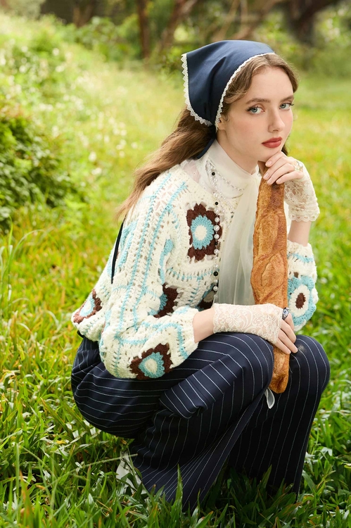 復古萬花筒手勾針織上衣,針織上衣