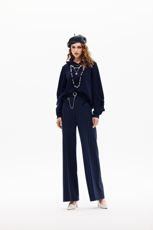 濃厚靛藍蝴蝶結袖上衣,蝴蝶結