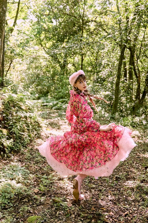 彩色山茶花印花長裙,雪紡裙