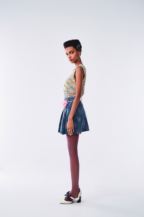 玫瑰花造型牛仔短裙,百褶短裙