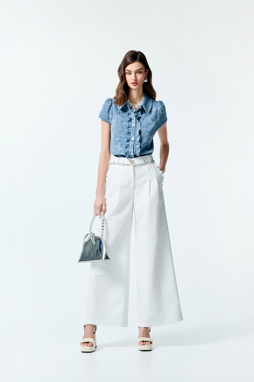 光學白自帶蝴蝶腰鍊寬褲,白色褲子