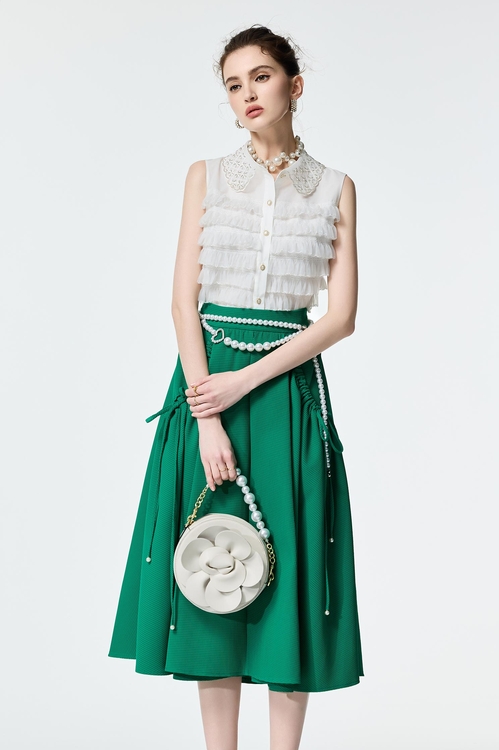 鑲珠飾造型領片荷葉上衣,無袖上衣