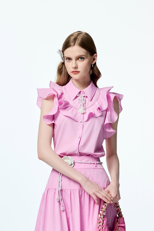 香囊粉綴荷葉上衣,項鍊