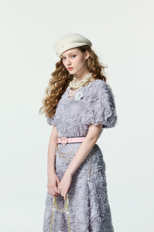 薄暮灰玫瑰花上衣,,薄暮灰玫瑰花上衣,V領背心,一般背心,一般背心馬甲,上班OL穿搭,秋冬穿搭,背心,針織,針織背心,外套,春夏穿搭,針織,針織外套,上班OL穿搭,春夏穿搭,襯衫,西裝褲,長褲,V領上衣,上班OL穿搭,上衣,春夏穿搭,一般外套,刺繡,外套,春夏穿搭,時髦成套搭配,簡約穿搭,刺繡,寬褲,春夏穿搭,時髦成套搭配,簡約穿搭,褲子,長褲,上班OL穿搭,丹寧,春夏穿搭,牛仔,牛仔褲,簡約穿搭,約會特輯,外套,珍珠,秋冬穿搭,簡約穿搭,針織,針織外套,上班OL穿搭,丹寧,牛仔裙,秋冬穿搭,約會特輯,純棉,長裙,外套,秋冬穿搭,簡約穿搭,針織,針織外套,寬褲,秋冬穿搭,簡約穿搭,褲子,長褲,V領洋裝,一般洋裝,洋裝特輯,秋冬穿搭,上衣,人氣商品,秋冬穿搭,簡約穿搭,針織,針織上衣,針織衫,V領上衣,上衣,刺繡,秋冬穿搭,簡約穿搭,V領洋裝,一般洋裝,人氣商品,春夏穿搭,洋裝特輯,無袖洋裝,珍珠,短袖洋裝,約會特輯,一般外套,上班OL穿搭,外套,小香風,春夏穿搭,時髦成套搭配,簡約穿搭,連帽外套,人氣商品,時髦成套搭配,派對特輯,秋冬穿搭,紗裙,網紗,網裙,花花世界,長裙,上班OL穿搭,人氣商品,外套,秋冬穿搭,約會特輯,花花世界,針織,針織外套,V領上衣,上衣,時髦成套搭配,派對特輯,秋冬穿搭,網紗,花花世界