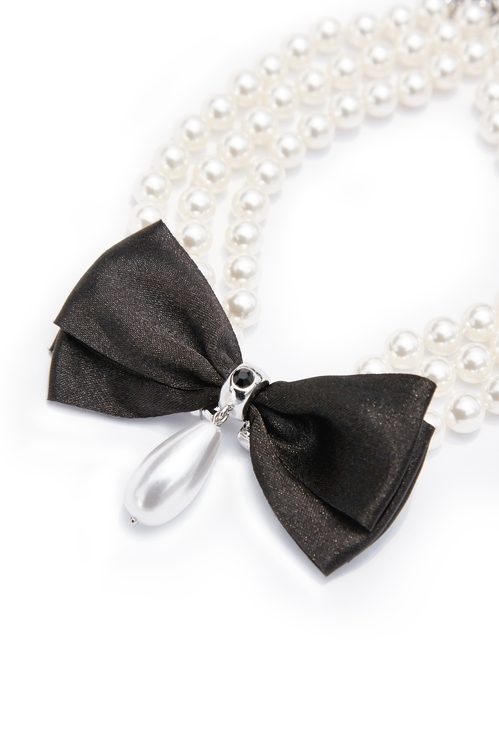 三層珍珠緞面蝴蝶結頸鍊,,三層珍珠緞面蝴蝶結頸鍊,春夏穿搭,珍珠,皮帶,皮革,春夏穿搭,珍珠,皮帶,皮革,春夏穿搭,珍珠,春夏穿搭,珍珠,春夏穿搭,珍珠,蝴蝶結,項鍊,春夏穿搭,珍珠,蝴蝶結,項鍊