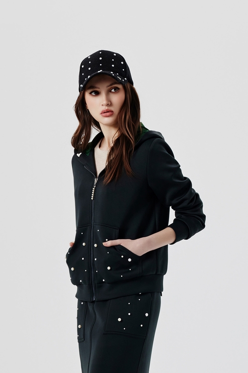 晚山新黛珍珠連帽外套,,晚山新黛珍珠連帽外套,人氣商品,春夏穿搭,時髦成套搭配,條紋,輕奢度假,輕奢渡假,長裙,一般外套,上班OL穿搭,外套,春夏穿搭,連帽外套,上衣,春夏穿搭,針織,針織衫,一般洋裝,春夏穿搭,洋裝特輯,輕奢度假,輕奢渡假,長洋裝,T-Shirt,上衣,刺繡,春夏穿搭,簡約穿搭,繡花上衣,花花世界,上班OL穿搭,春夏穿搭,短裙,簡約穿搭,約會特輯,一般外套,上班OL穿搭,人氣商品,外套,春夏穿搭,簡約穿搭,輕奢度假,輕奢渡假,長版外套,V領上衣,上班OL穿搭,上衣,人氣商品,春夏穿搭,針織,針織上衣,針織衫,春夏穿搭,牛仔,牛仔褲,褲子,上衣,人氣商品,春夏穿搭,時髦成套搭配,條紋,刺繡,春夏穿搭,時髦成套搭配,珍珠,簡約穿搭,長裙,刺繡,春夏穿搭,時髦成套搭配,珍珠,簡約穿搭,長裙,人氣商品,刺繡,外套,春夏穿搭,時髦成套搭配,珍珠,簡約穿搭,連帽外套,人氣商品,刺繡,外套,春夏穿搭,時髦成套搭配,珍珠,簡約穿搭,連帽外套