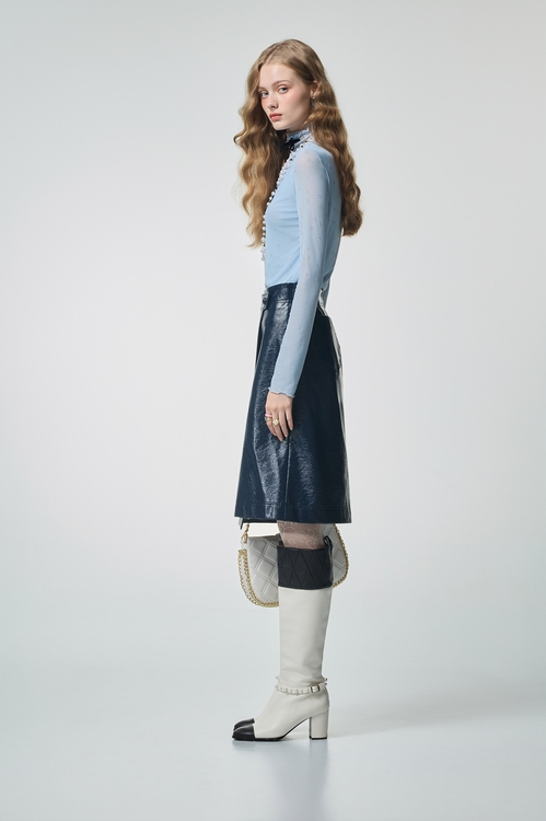 閃亮愛心單品上衣,高領上衣