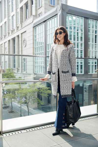Elegant classic Hairy coat