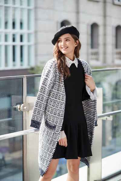 Elegant classic Hairy coat