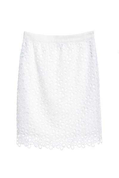 Hollowed lace design mid skirt