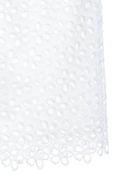 Hollowed lace design mid skirt