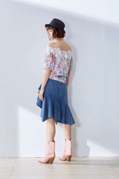 Irregular hem skirt