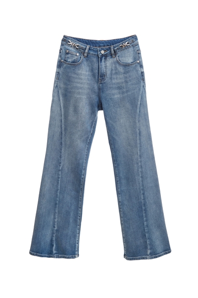 綴鍊飾合身直筒牛仔褲