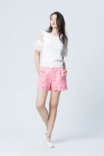 Pink solid petal design shorts
