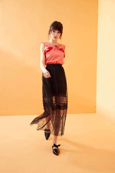 Ruffle fashion vest