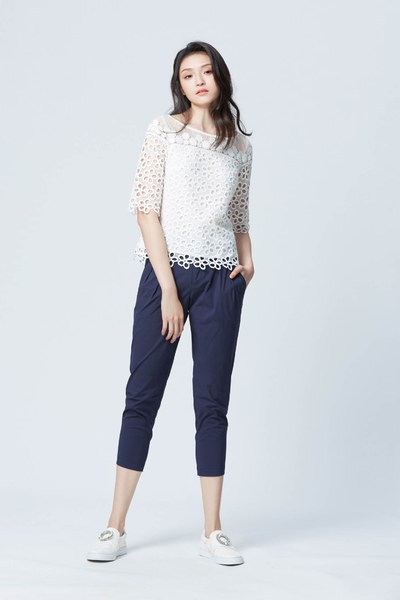 Romantic lace flower blouse