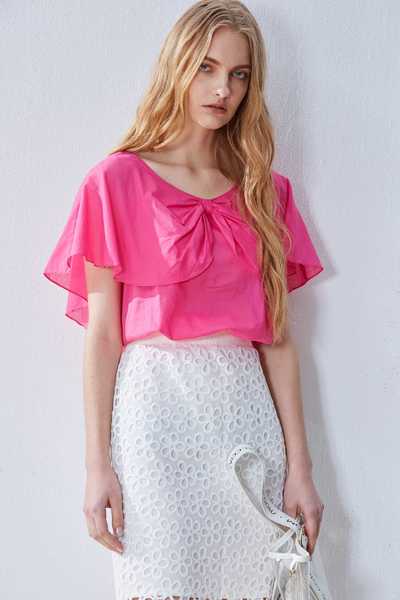 Wrinkle design top