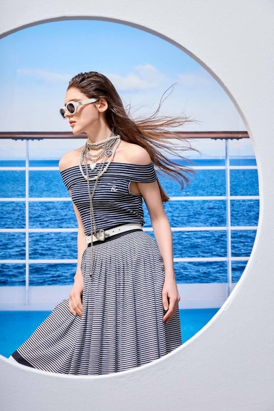 海軍藍白條平口合身上衣