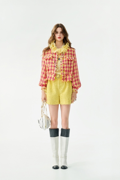 金菊亮黃色花呢紗短褲