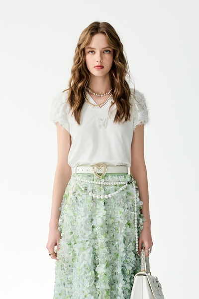 綴睫毛蕾絲袖Ｔ恤上衣