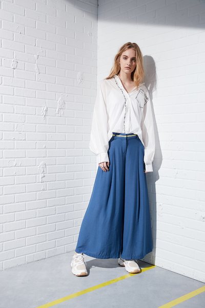 Thin cotton shirt