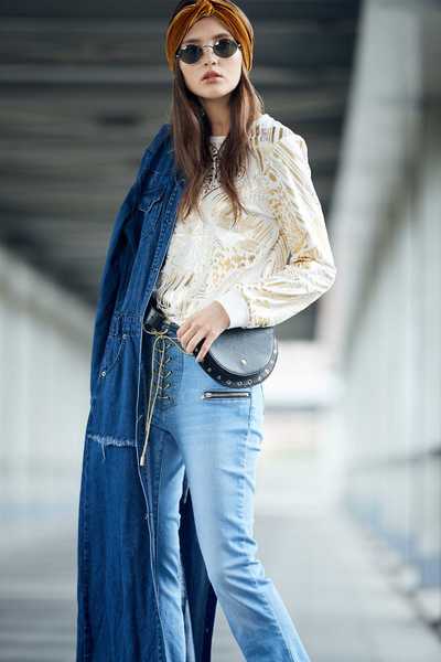 Toucan with drawstring long sleeves tops