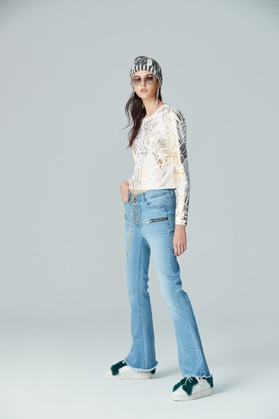 Toucan with drawstring long sleeves tops