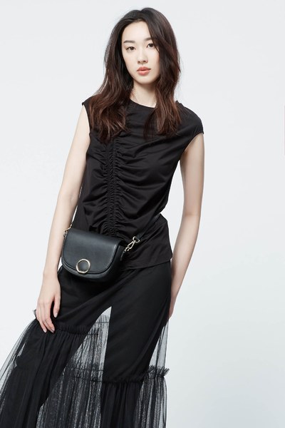Modern ruffle design top