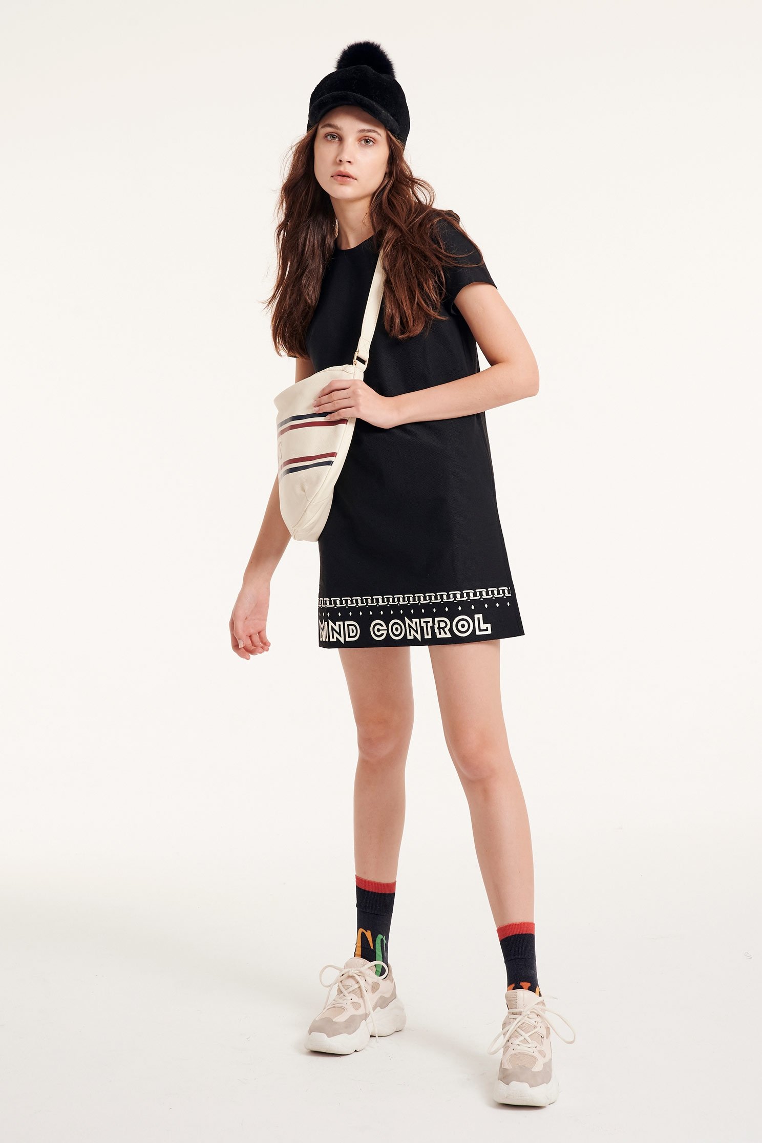 One-piece slogan printing dress