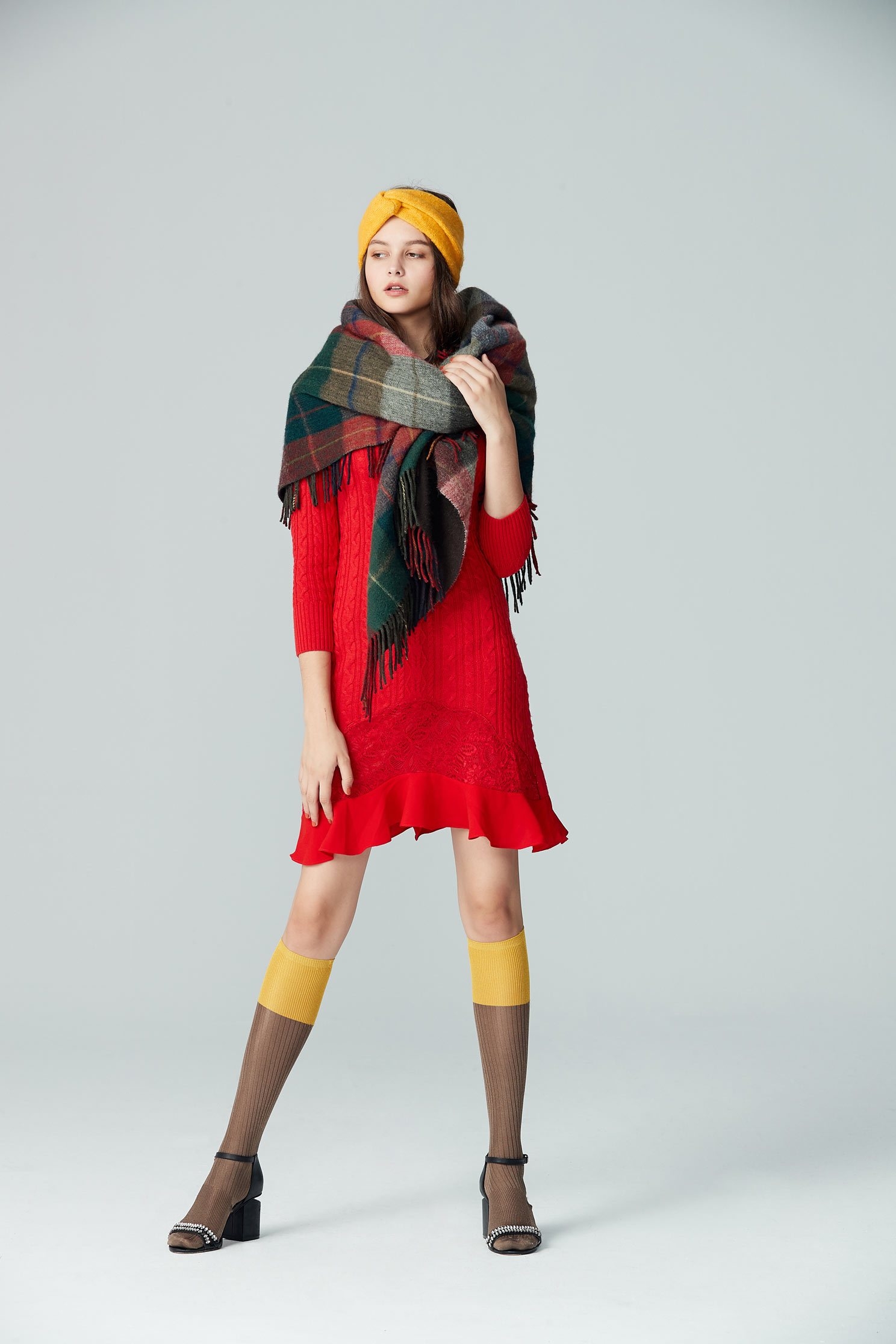 wavy hemline knit dress