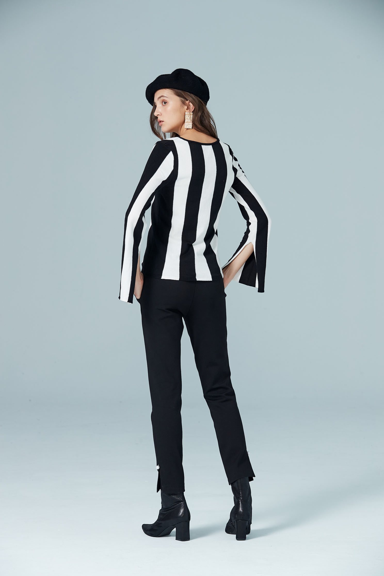 Thick striped knitted jumper