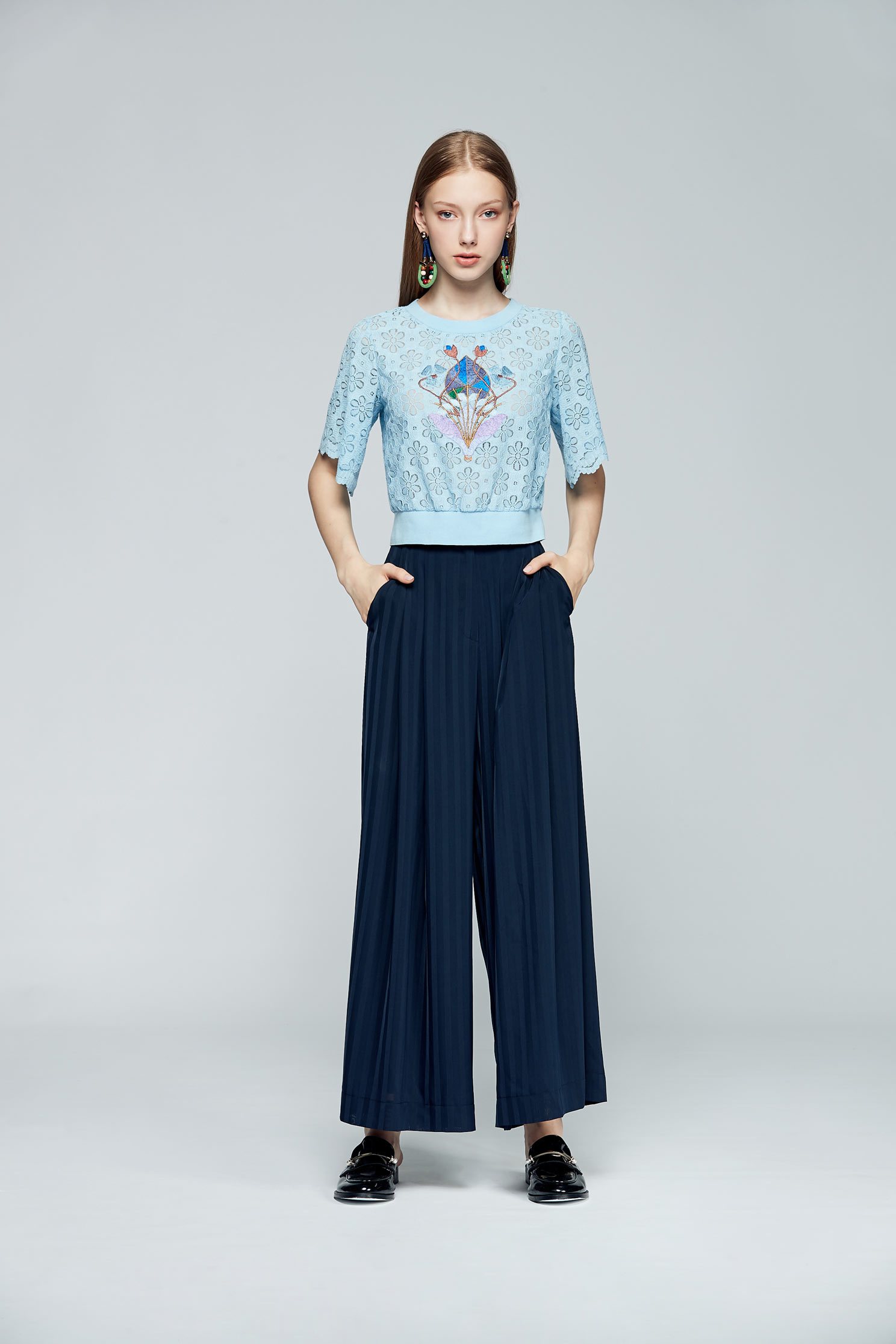 Full lace three-quarter sleeve top