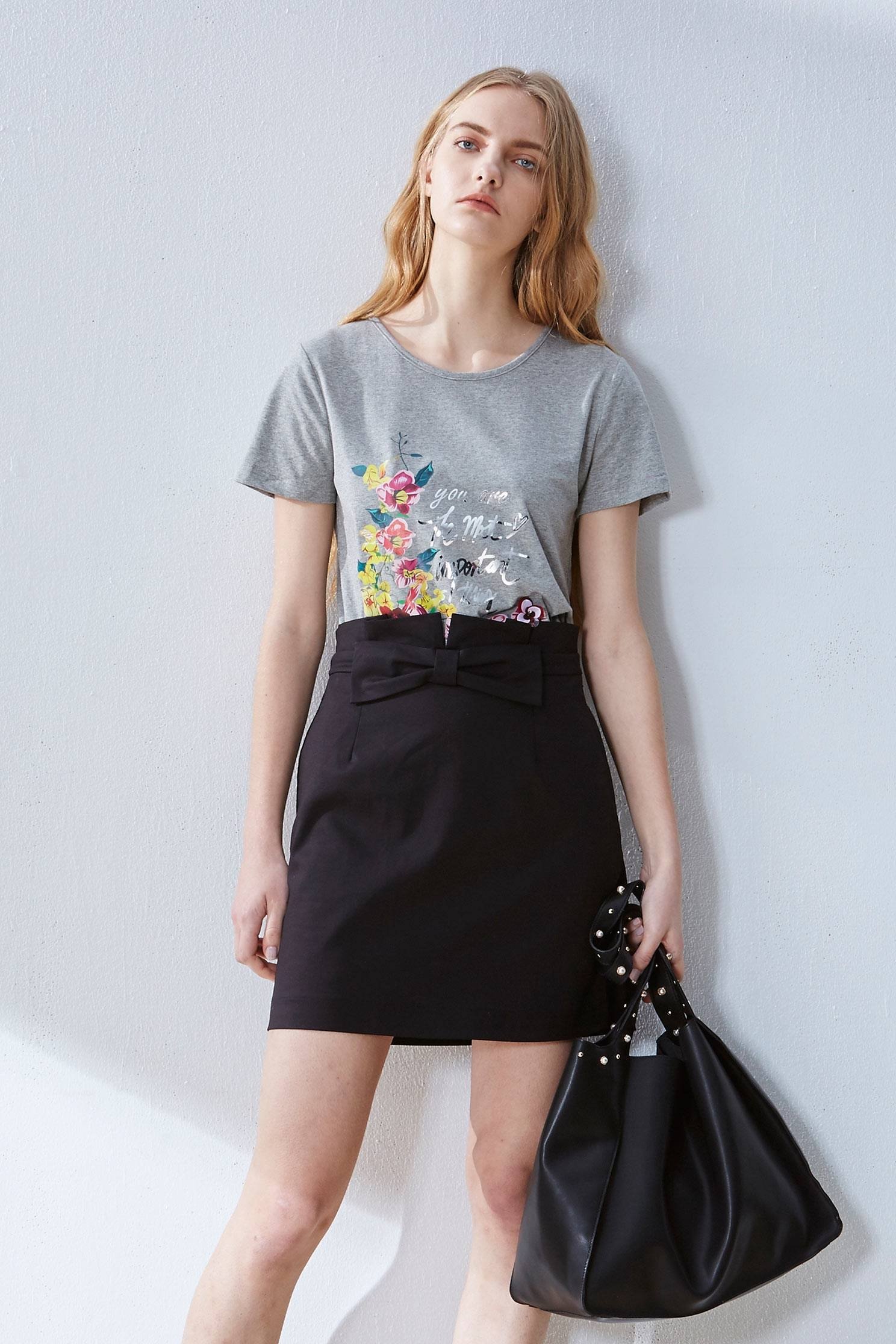 Romantic flower T-shirt
