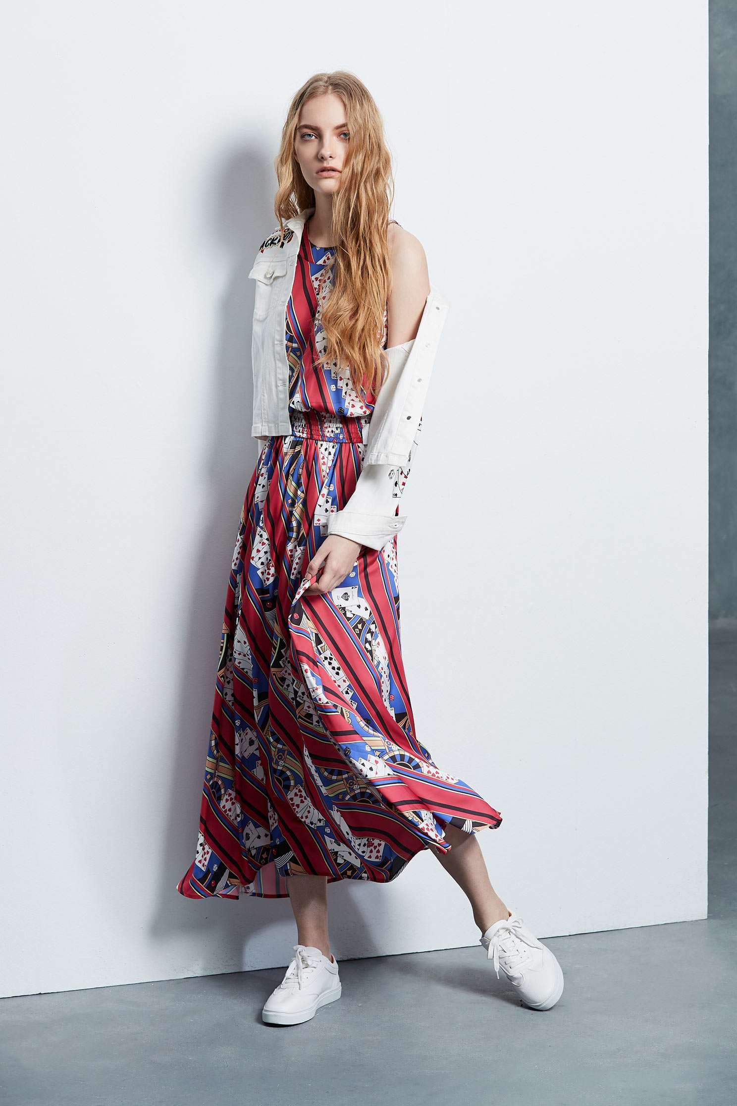 Elegant totem dress