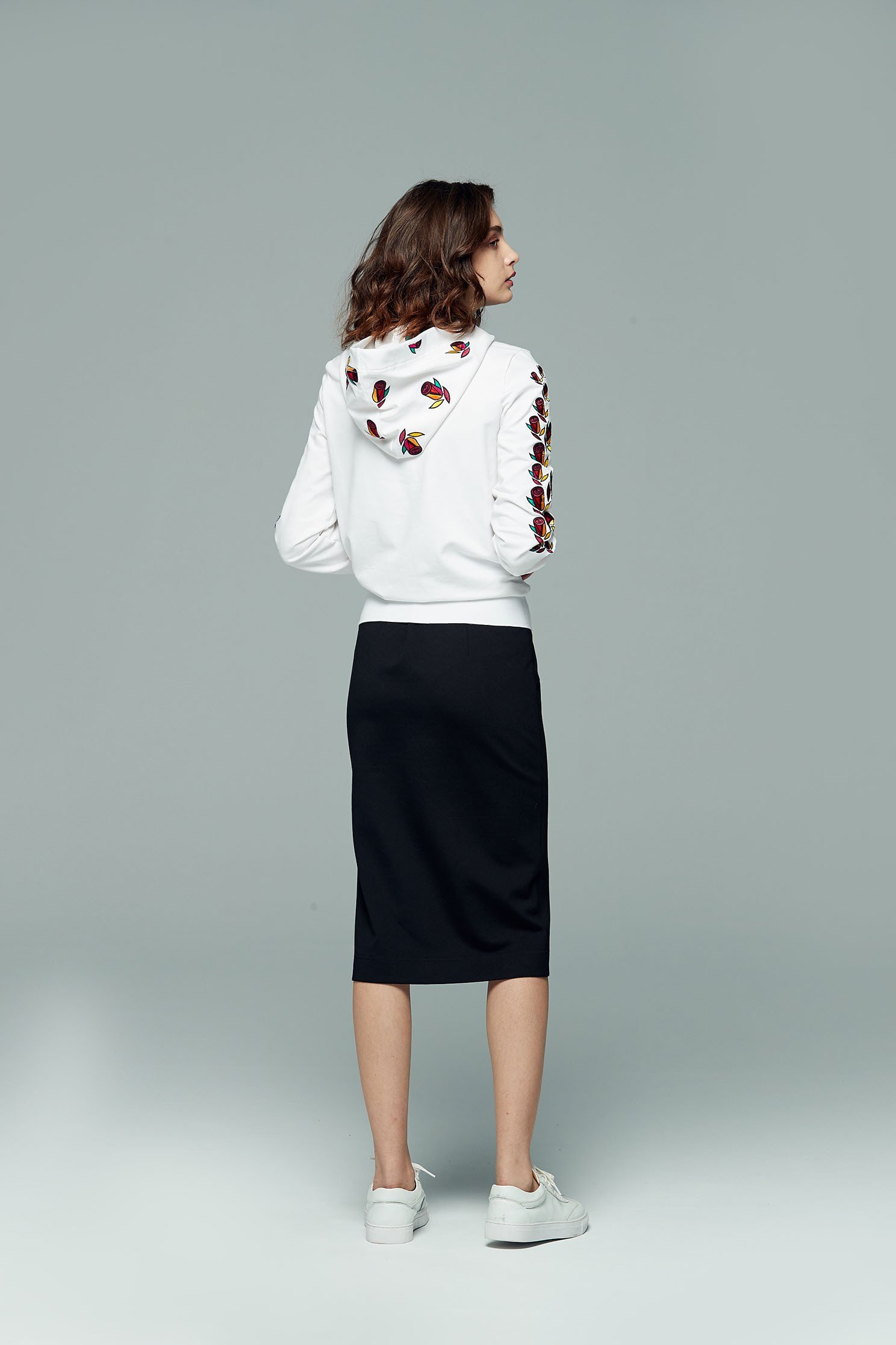 iROO x Flower in Vogue Floral Embroidered Hoodie Hooded Sweatshirt