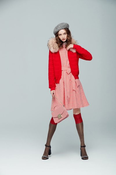 Cardigan with faux fur collar