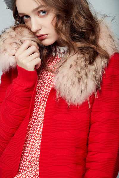 Cardigan with faux fur collar
