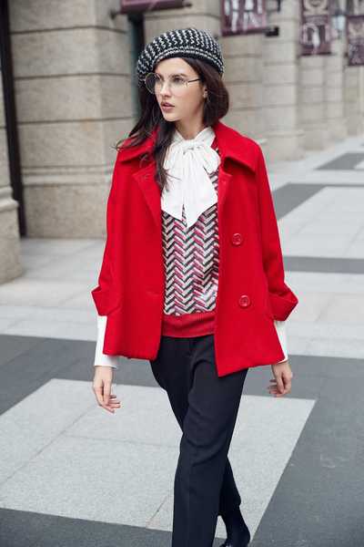 Elegant lapel classic jacket