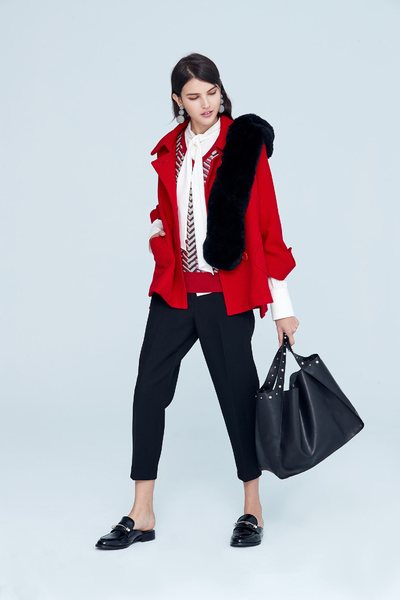 Elegant lapel classic jacket