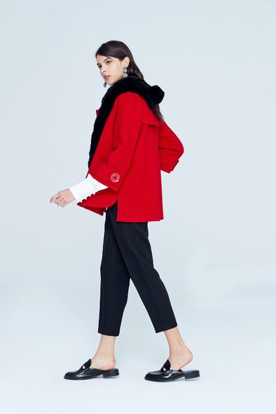 Elegant lapel classic jacket