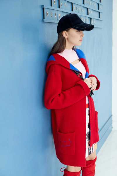 Hooded knit coat