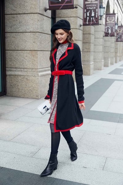 Classic coat with tie belt