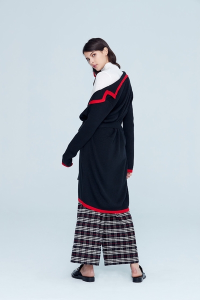 Classic coat with tie belt