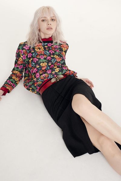 Irregular classic fashion long skirt