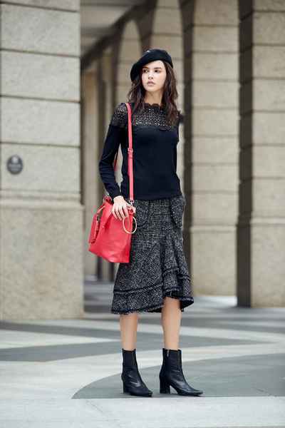 Elegant classic design long skirt