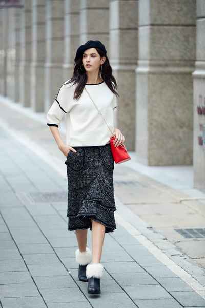 Elegant classic design long skirt