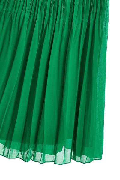 Wrinkled and elegant fashion skirt