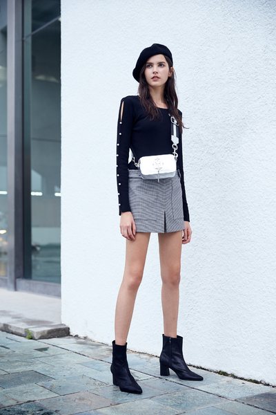 A Line Basic Slit Mini Skort