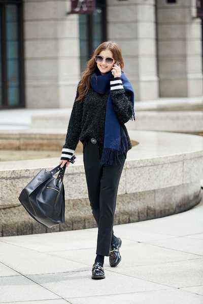 Classic slim pants