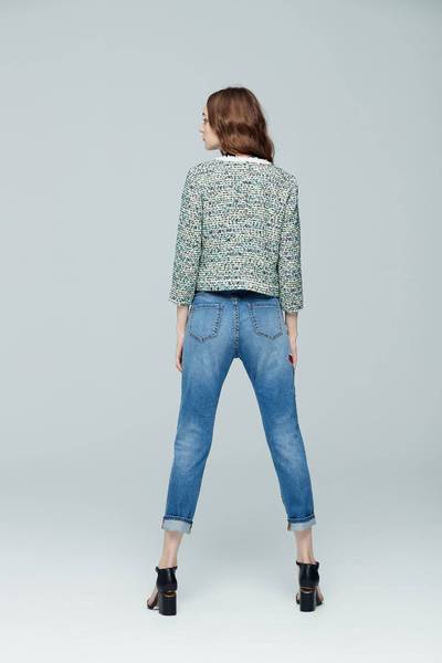 Elegant embroidered denim cropped pants